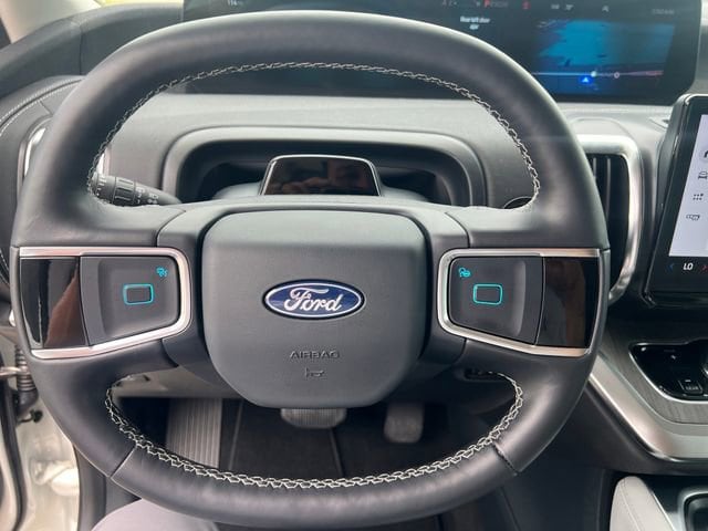2026 Ford Expedition Platinum - Photo 14