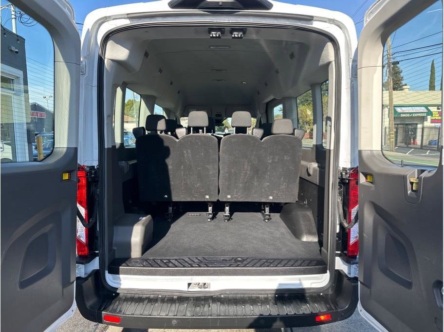 2023 Ford Transit Passenger Van XLT - Photo 26