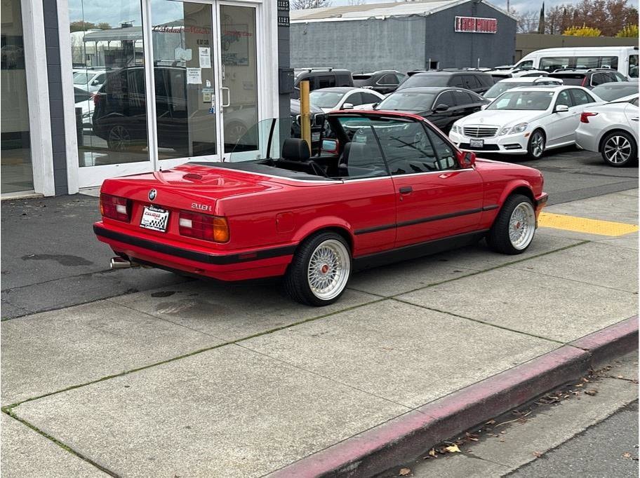 1991 BMW 3 Series - Photo 29