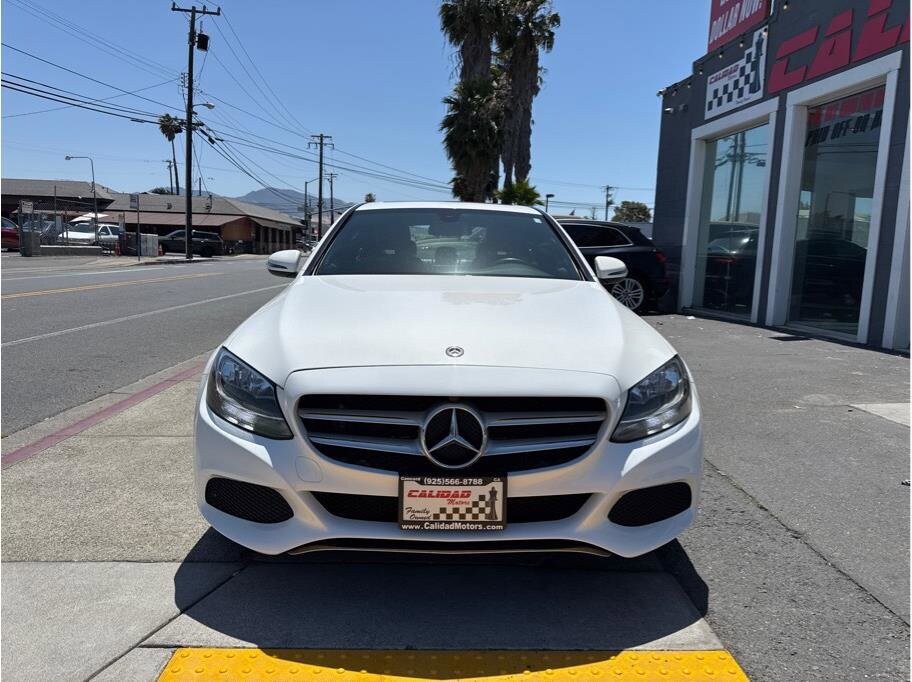 2018 Mercedes Benz C 300 photo 2