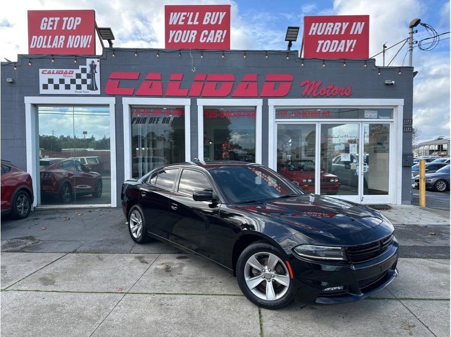 2017 Dodge Charger SXT's photo