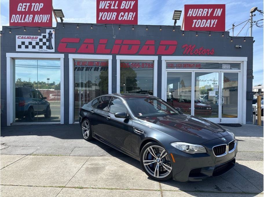 2013 BMW 5 Series M5