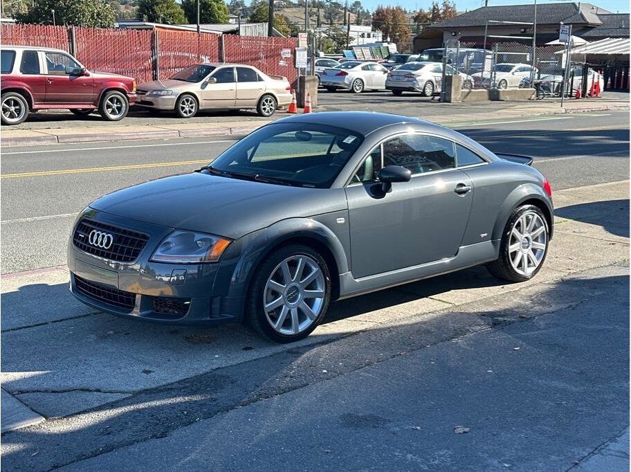2004 Audi TT Quattro Coupe photo 3