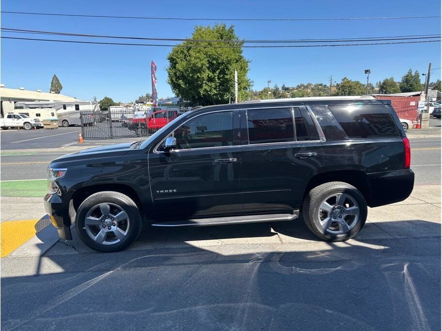 2018 Chevrolet Tahoe Premier photo 4