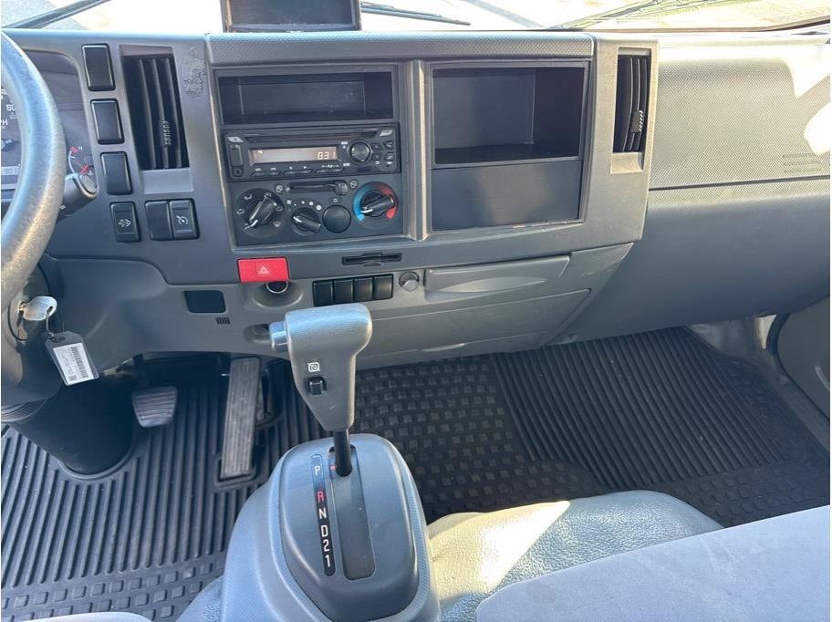 2022 Isuzu NPR HD - Photo 13
