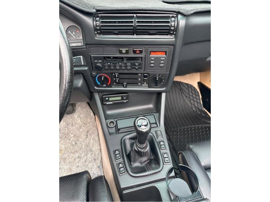 1991 BMW 3 Series - Photo 20