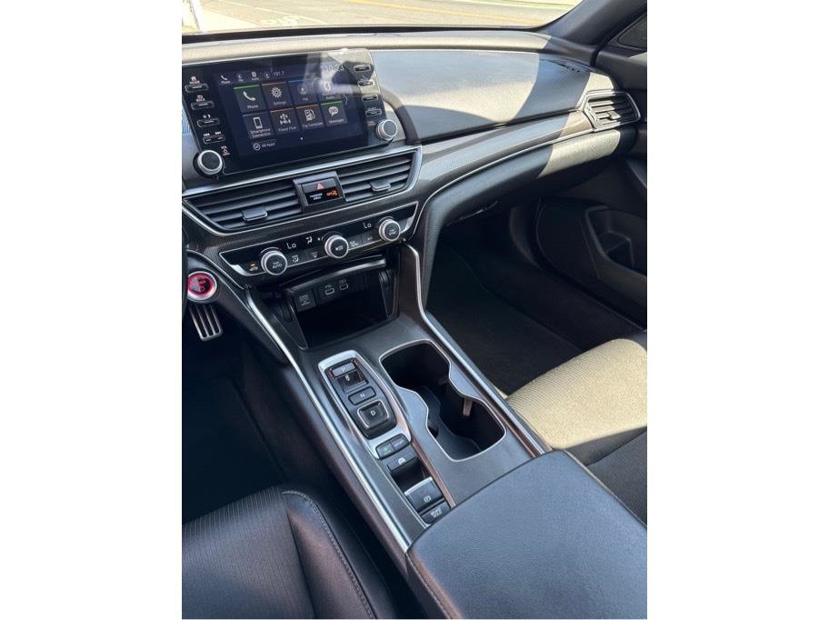 2022 Honda Accord Hybrid Sport - Photo 23