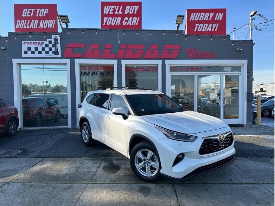 2021 Toyota Highlander LE