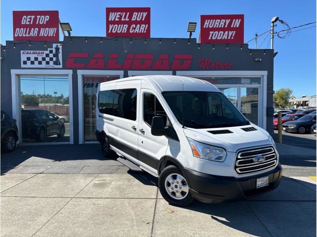 Used 2019 Ford Transit Passenger Wagon XLT w/Medium Roof w/Sliding Side Door Van 3D Full-size Passenger Van