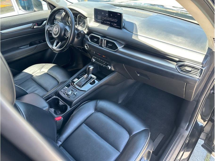 2025 Mazda CX-5 S Select Package - Photo 16