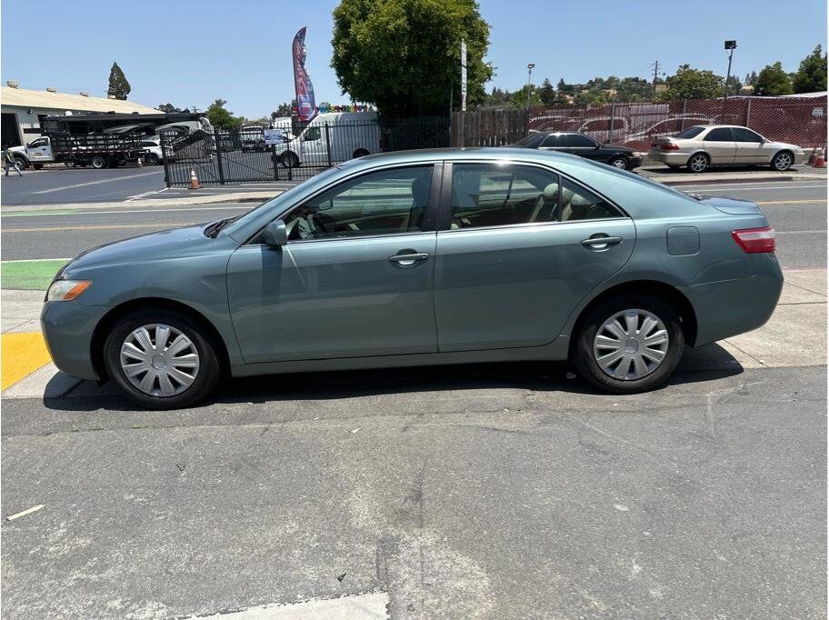 2009 Toyota Camry photo 4