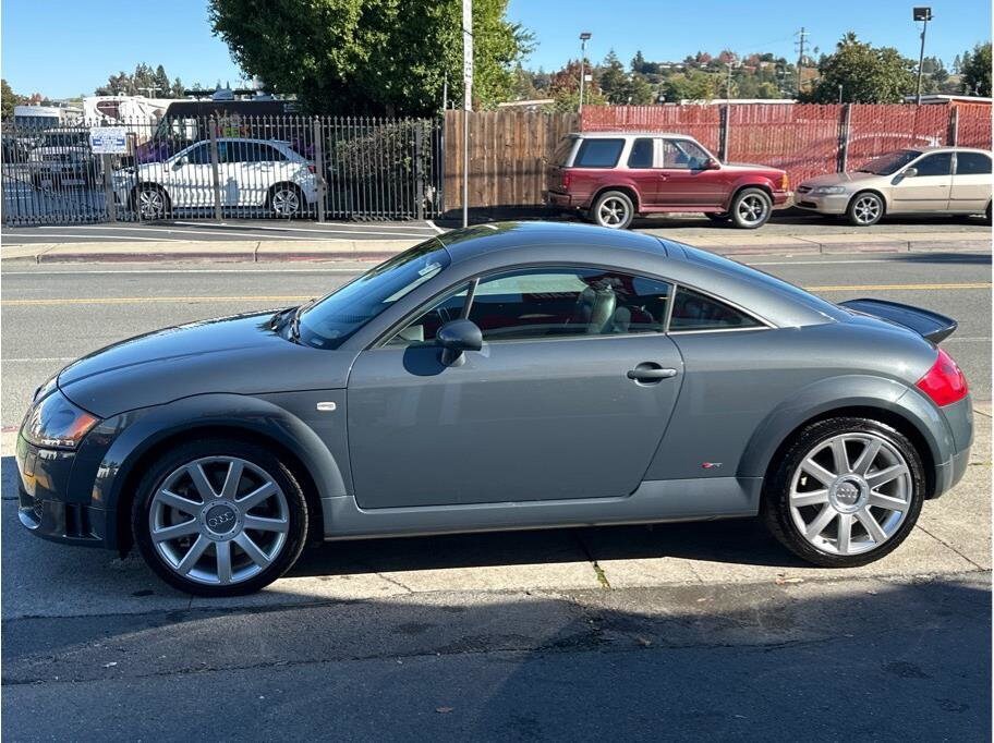 2004 Audi TT Quattro Coupe photo 4