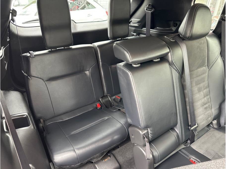 2024 Mitsubishi Outlander SE - Photo 17