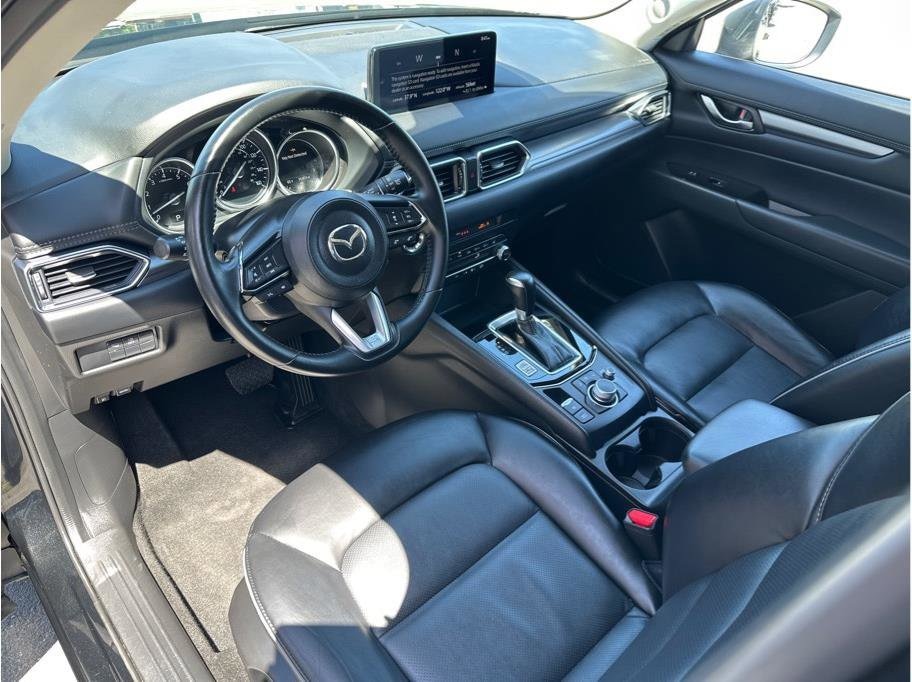 2025 Mazda CX-5 S Select Package - Photo 10