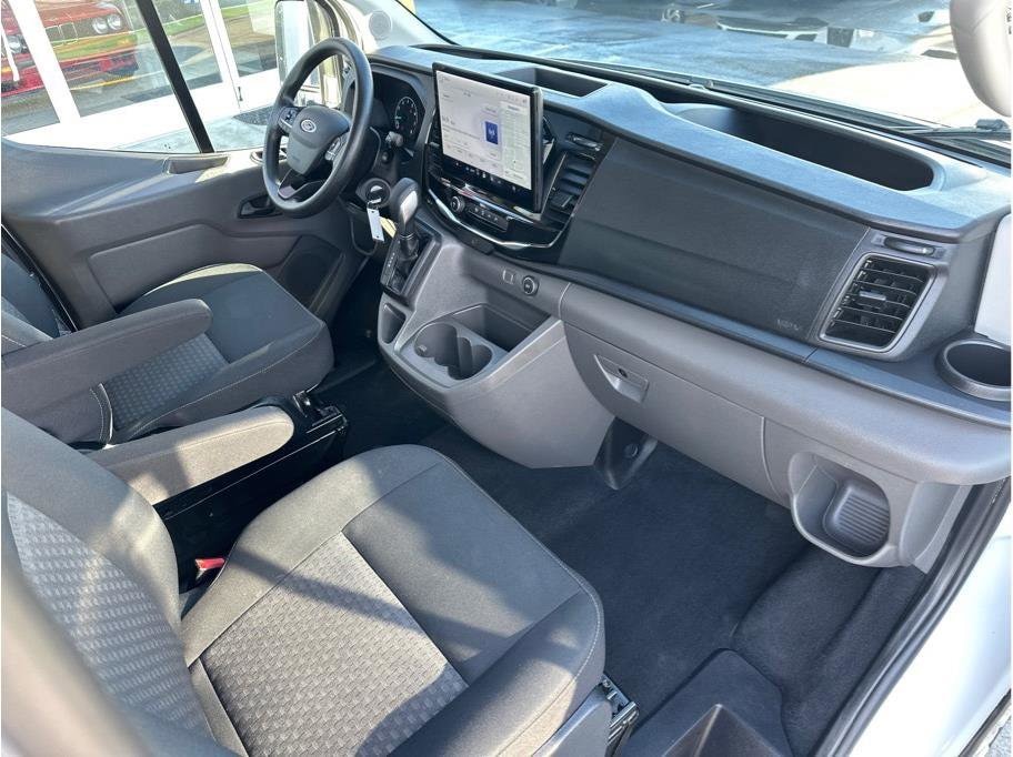 2023 Ford Transit Passenger Van XLT - Photo 16