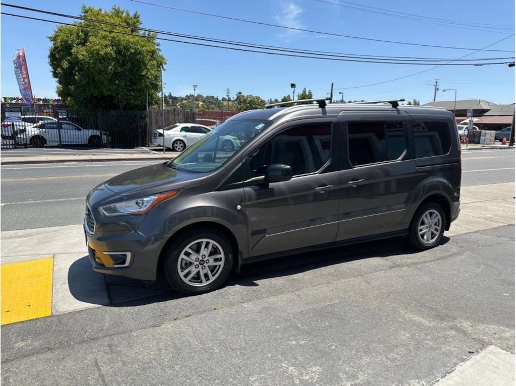 Used 2020 Ford Transit Connect Wagon Titanium Full-size Passenger Van