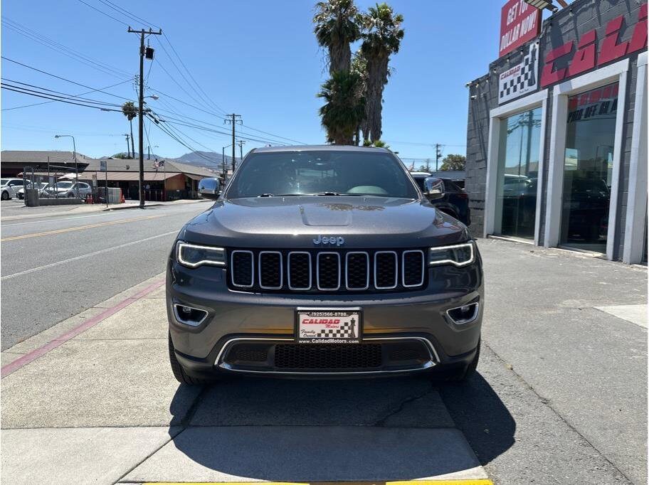 2017 Jeep Grand Cherokee Limited photo 2