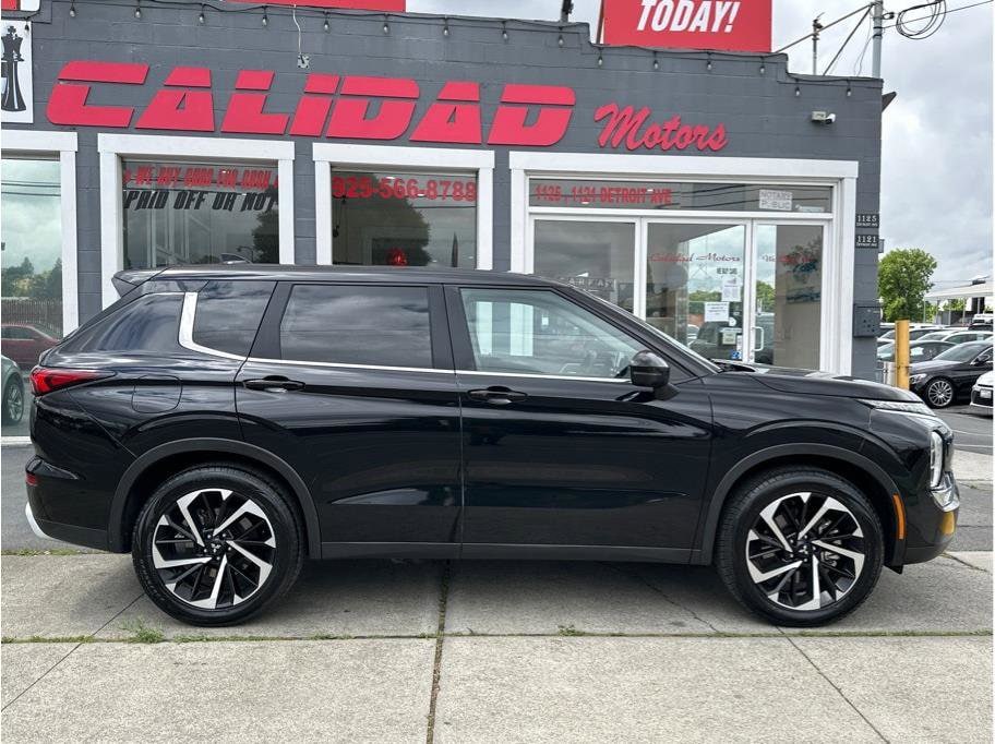 2024 Mitsubishi Outlander SE - Photo 8