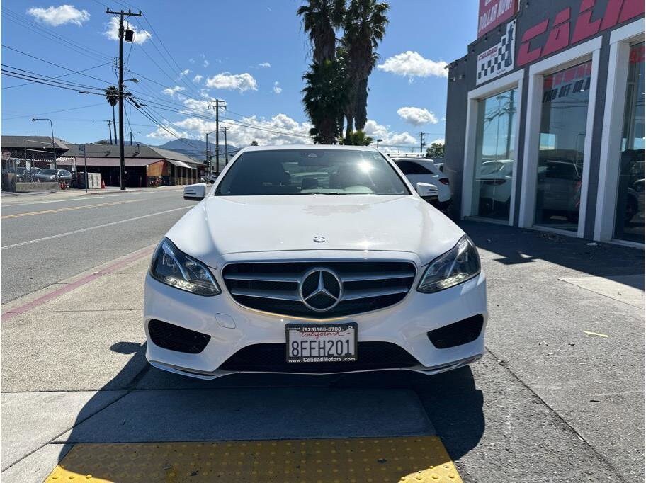 2015 Mercedes Benz E 350 Sedan photo 2