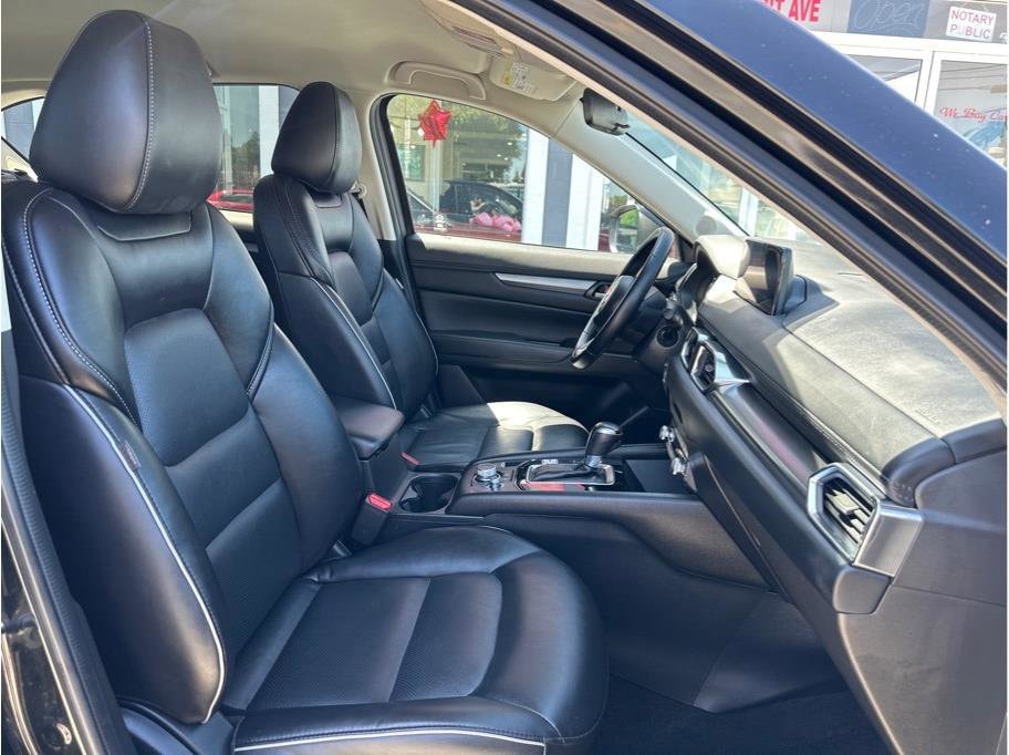 2025 Mazda CX-5 S Select Package - Photo 17