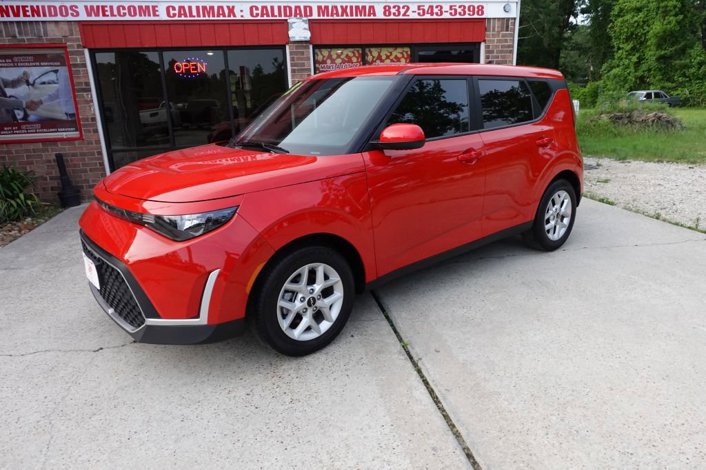 2023 Kia Soul LX S photo 4