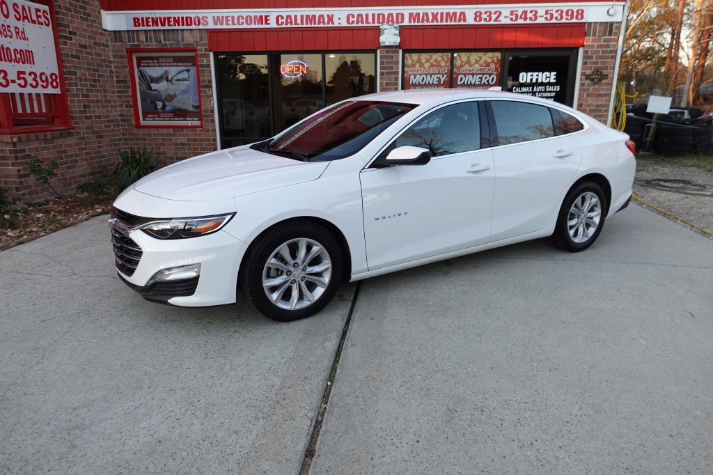 2023 Chevrolet Malibu 1LT photo 3