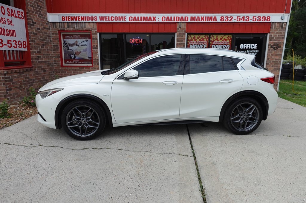 Used 2018 INFINITI QX30 Premium SUV