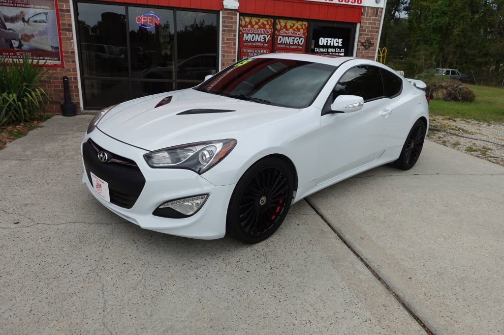 Used 2015 Hyundai Genesis Coupe 3.8 Ultimate w/Black Seats Coupe