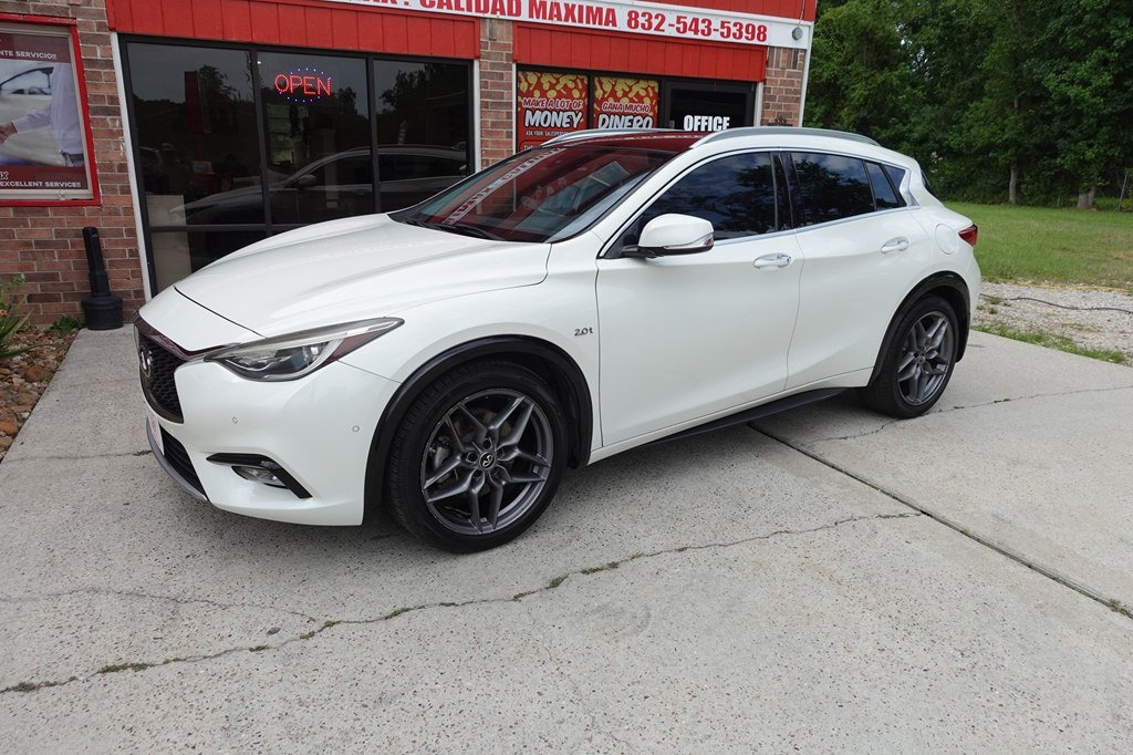 Used 2018 INFINITI QX30 Premium SUV