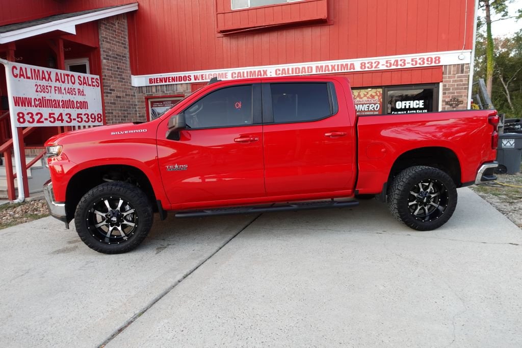 Used 2021 Chevrolet Silverado 1500 LT w/1LT Truck Crew Cab