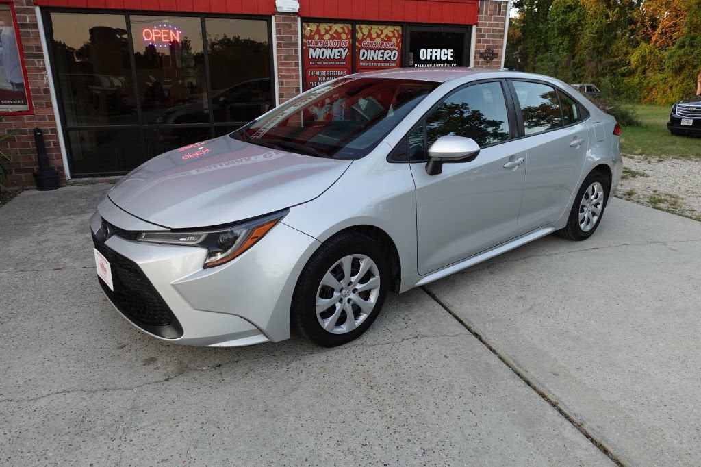 Used 2022 Toyota Corolla LE Sedan