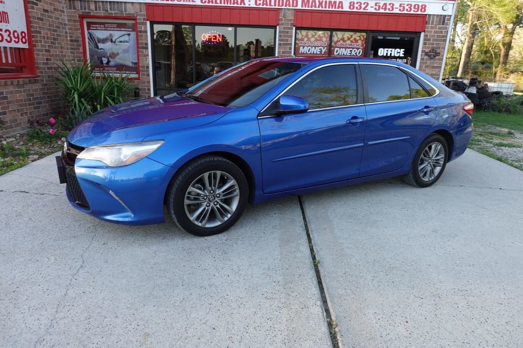 Used 2017 Toyota Camry Sedan
