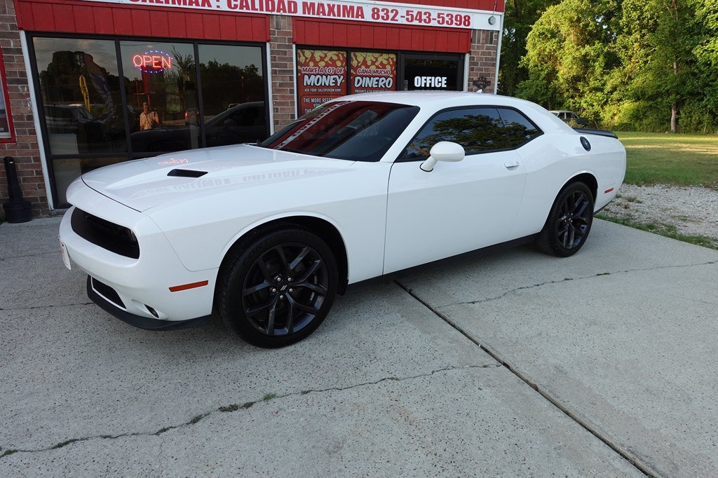 Used 2019 Dodge Challenger SXT Coupe