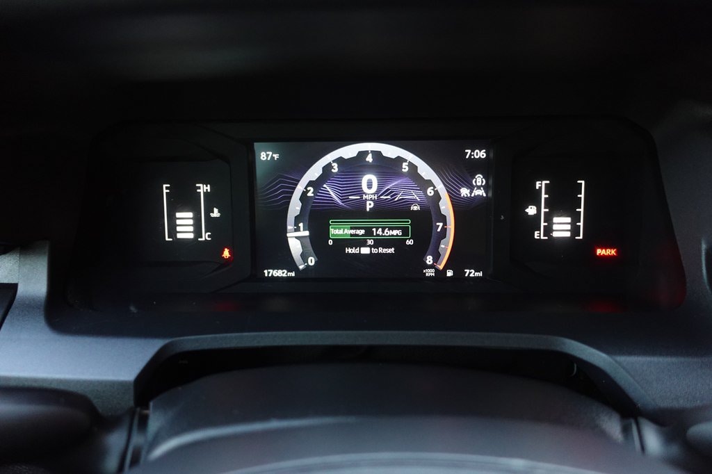 2025 Toyota Tacoma SR - Photo 46