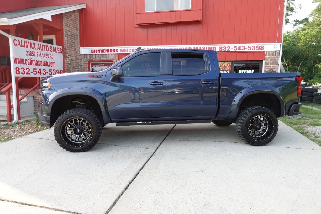 2021 Chevrolet Silverado 1500 LT 4X4 Crew Cab Short Box's photo