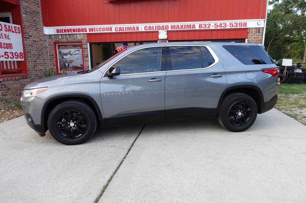 2019 Chevrolet Traverse 1LS photo 2