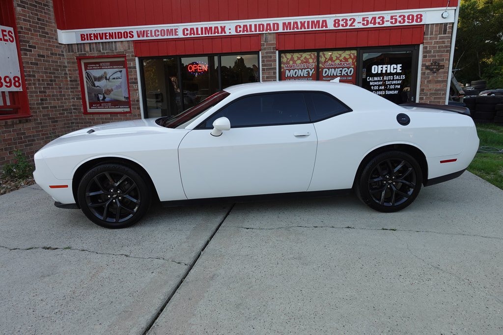 Used 2019 Dodge Challenger SXT Coupe