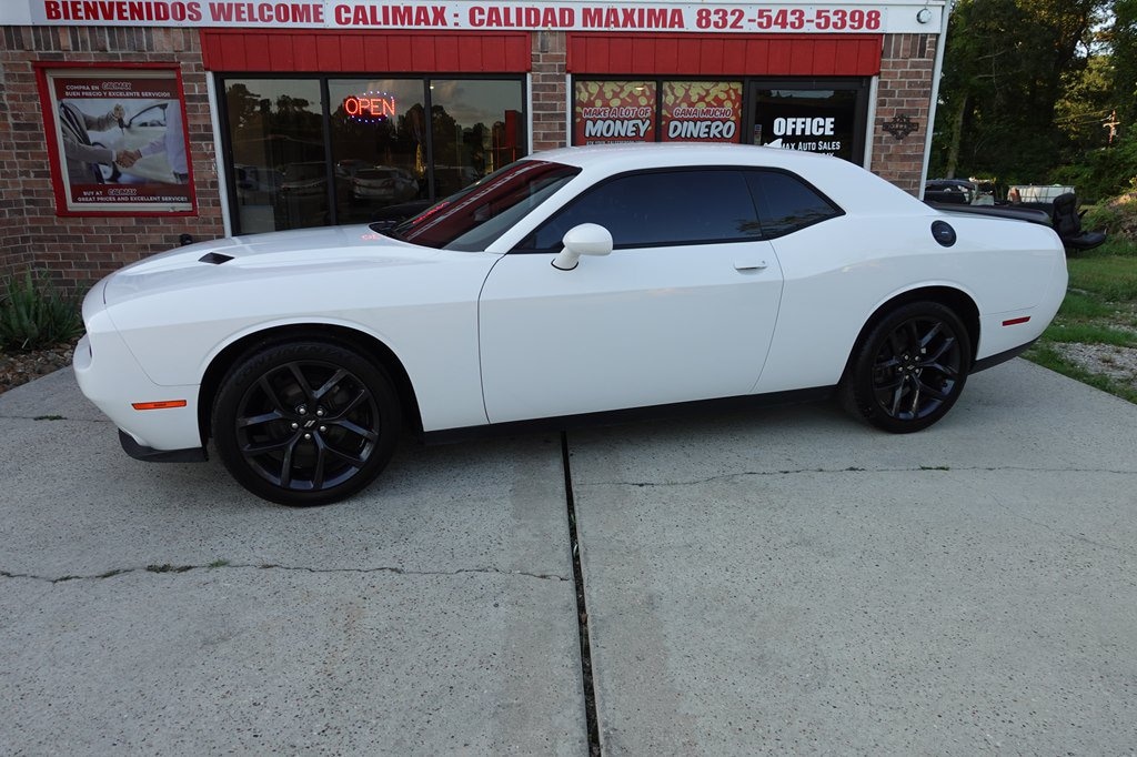 Used 2019 Dodge Challenger SXT Coupe