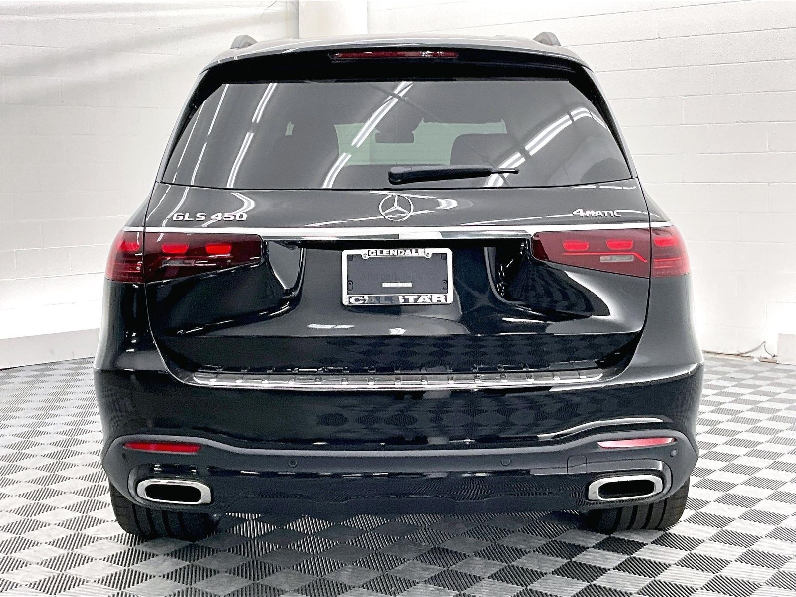 2026 Mercedes-Benz GLS photo 3
