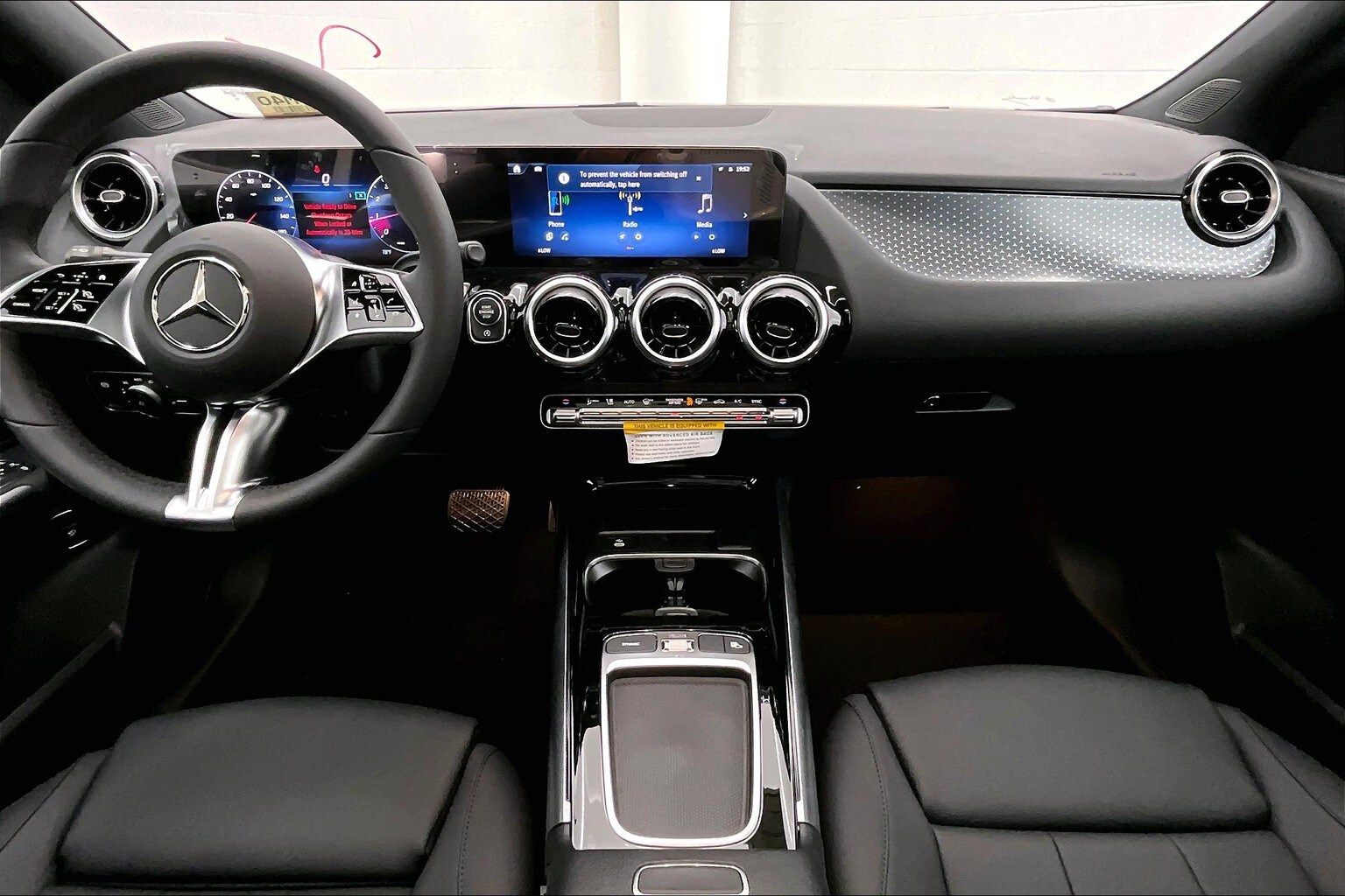 2026 Mercedes Benz GLA 250 photo 4