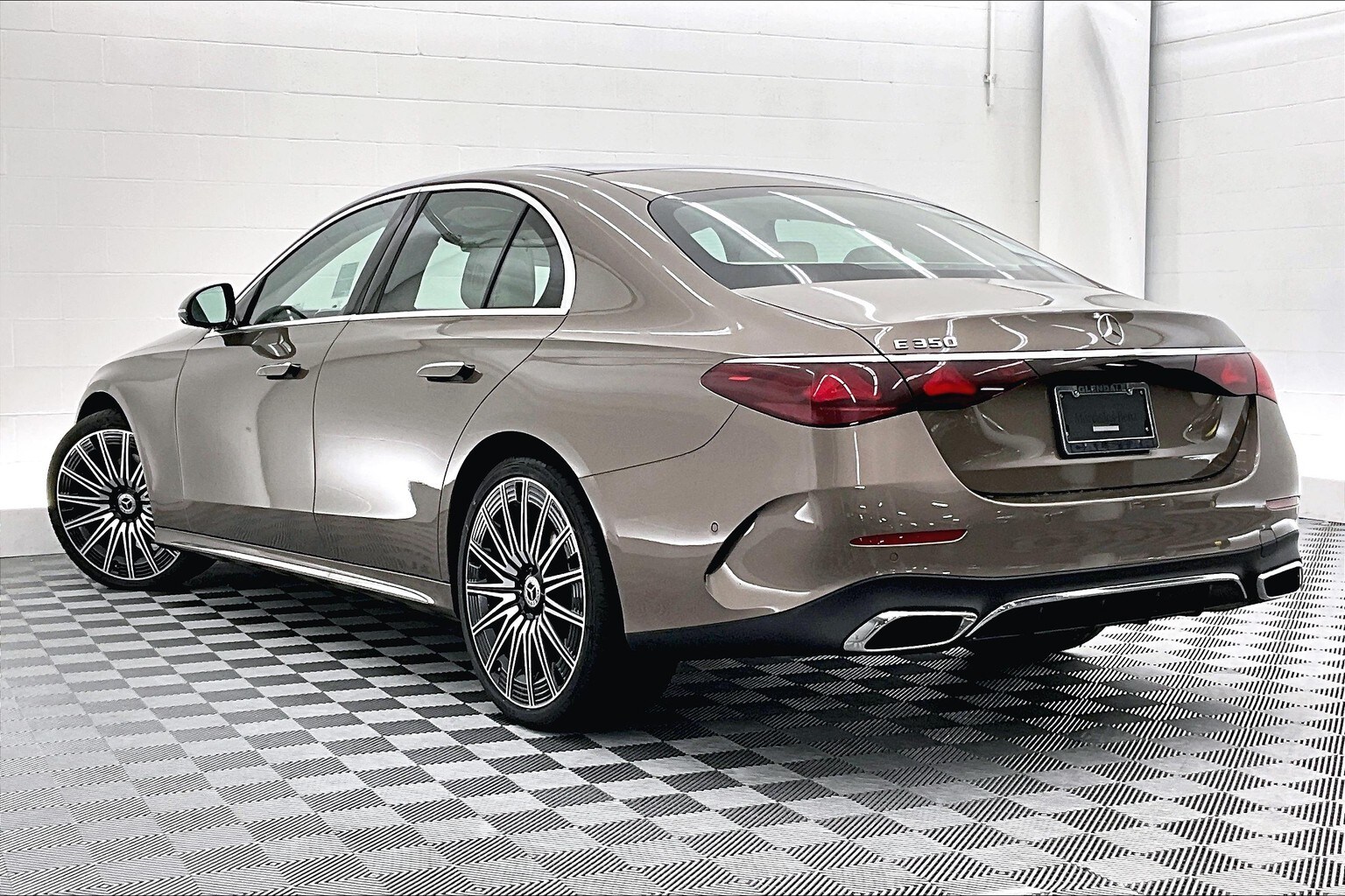 2026 Mercedes Benz E photo 2