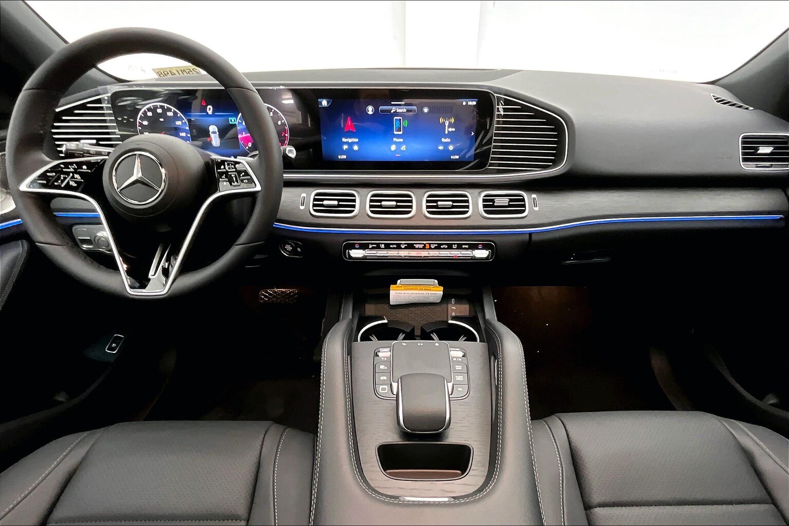 2025 Mercedes Benz GLE 350 4MATIC photo 3