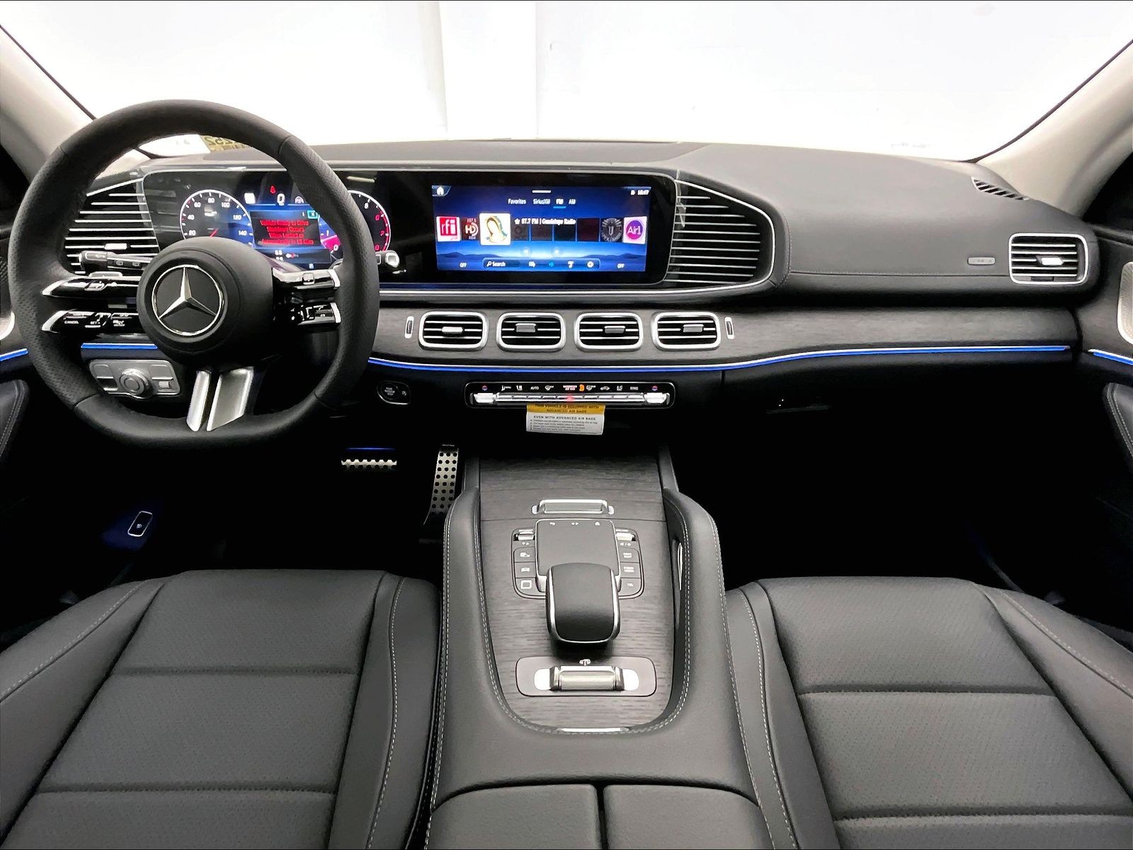 2026 Mercedes-Benz GLS photo 4