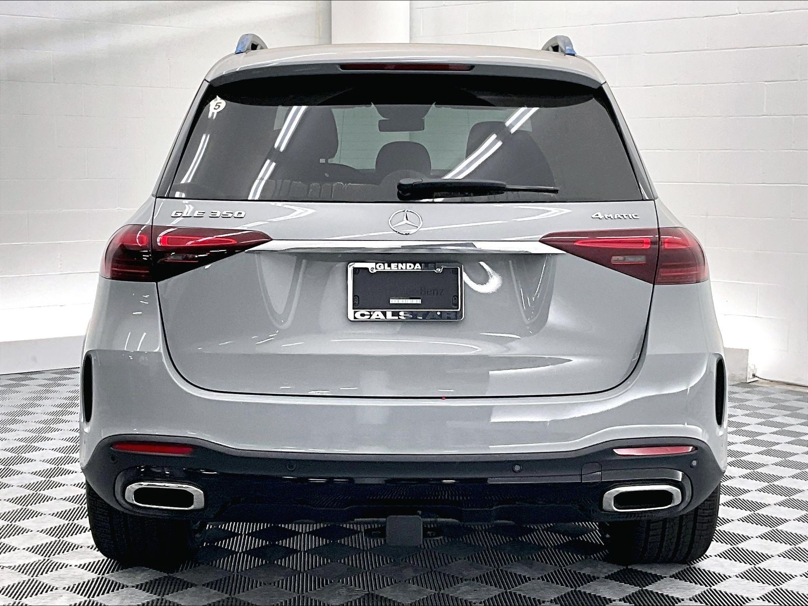 2026 Mercedes-Benz GLE photo 3
