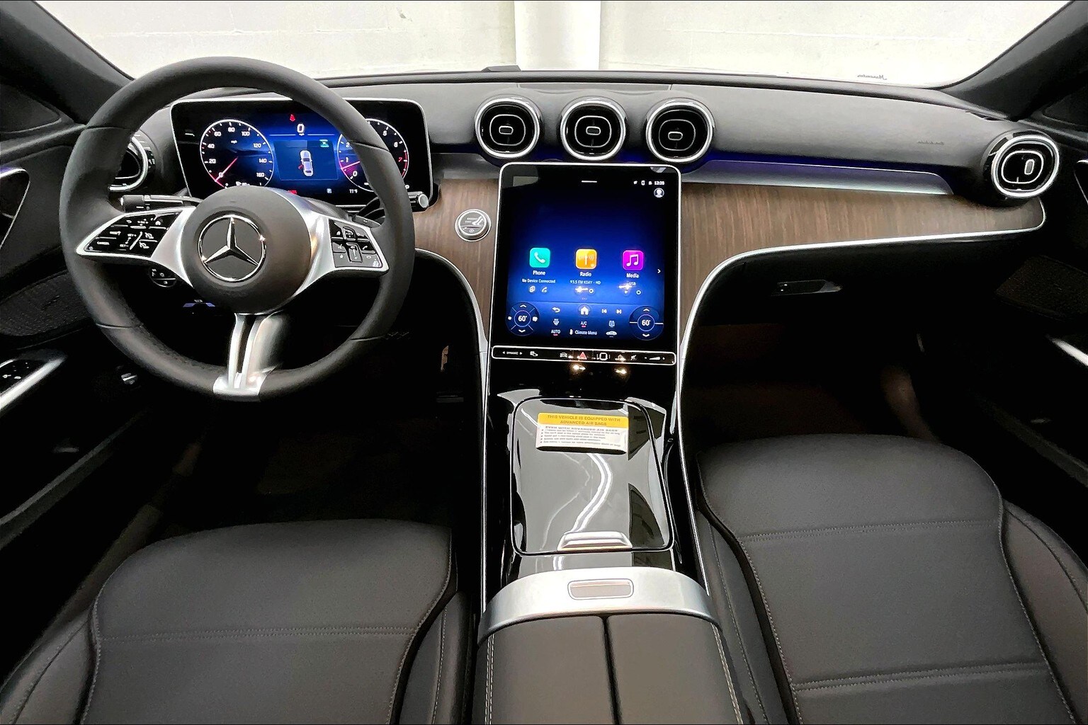 2025 Mercedes Benz C 300 4MATIC photo 4