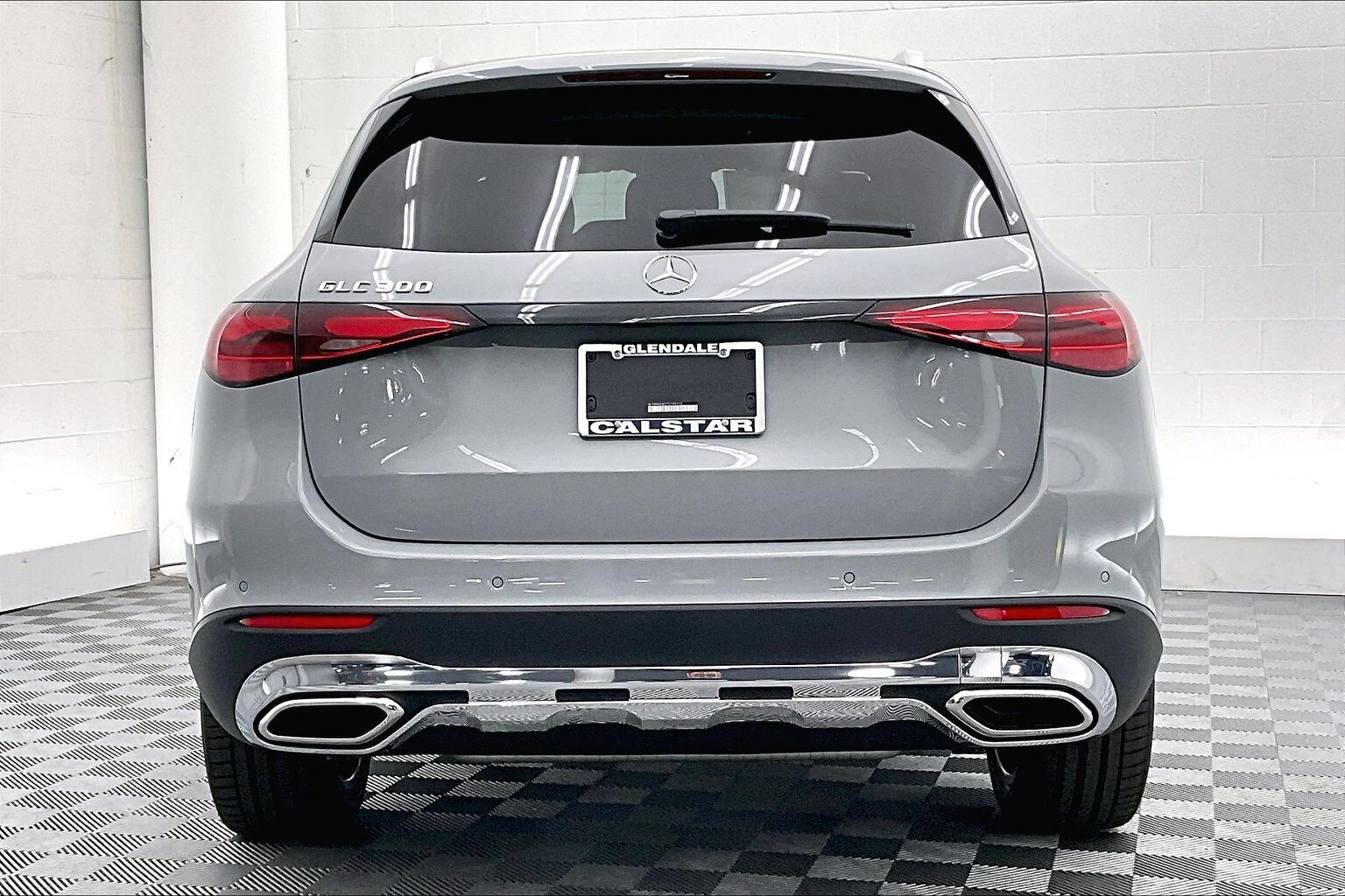 2026 Mercedes Benz GLC 300 photo 3