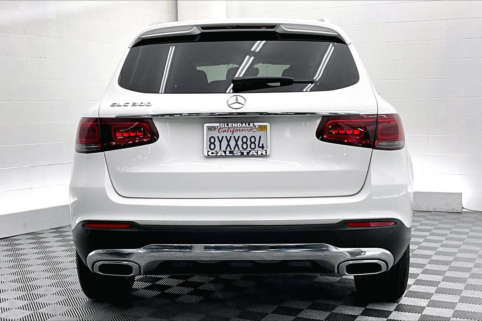 2021 Mercedes Benz GLC 300 photo 3