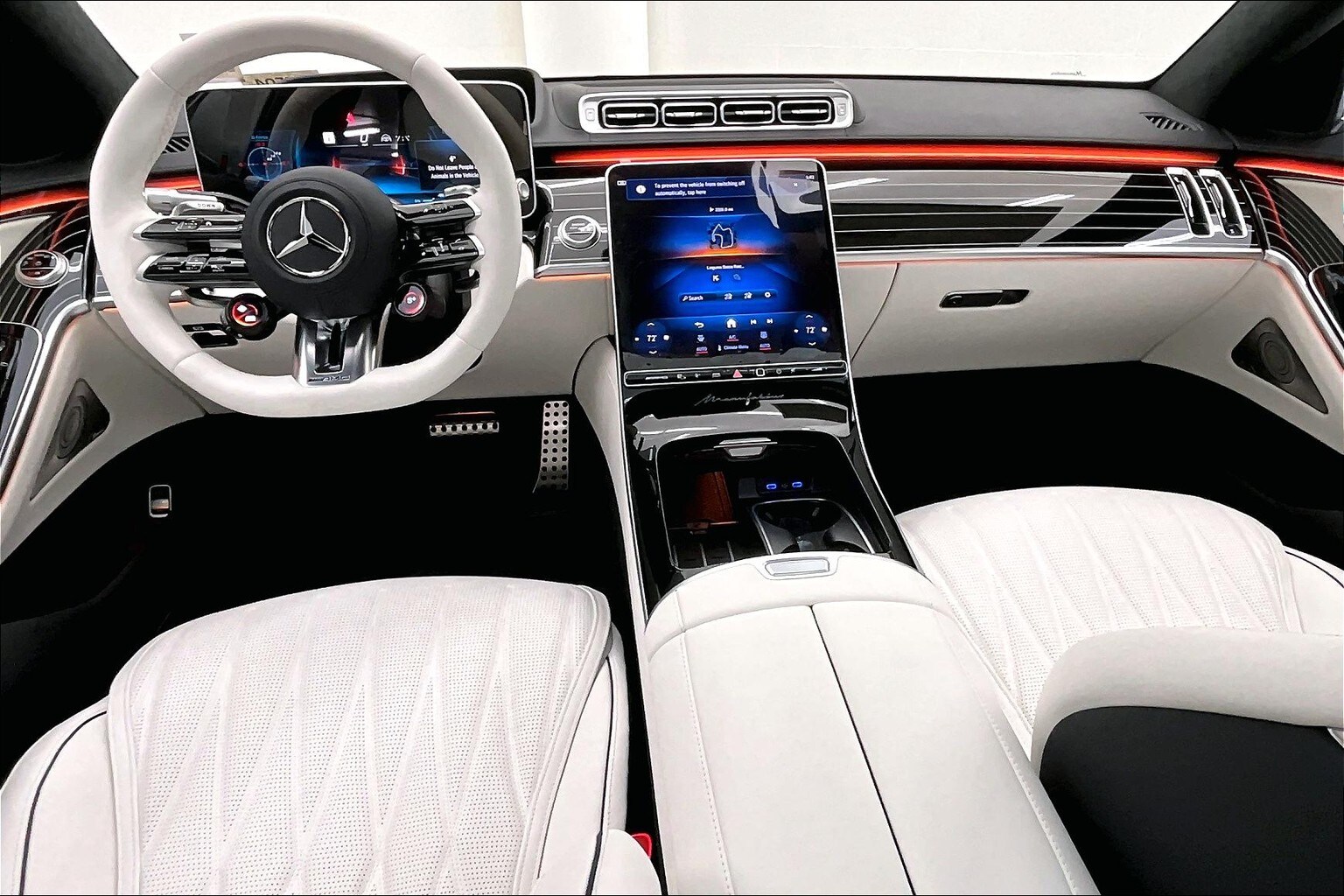 2025 Mercedes Benz S AMG 63 photo 4