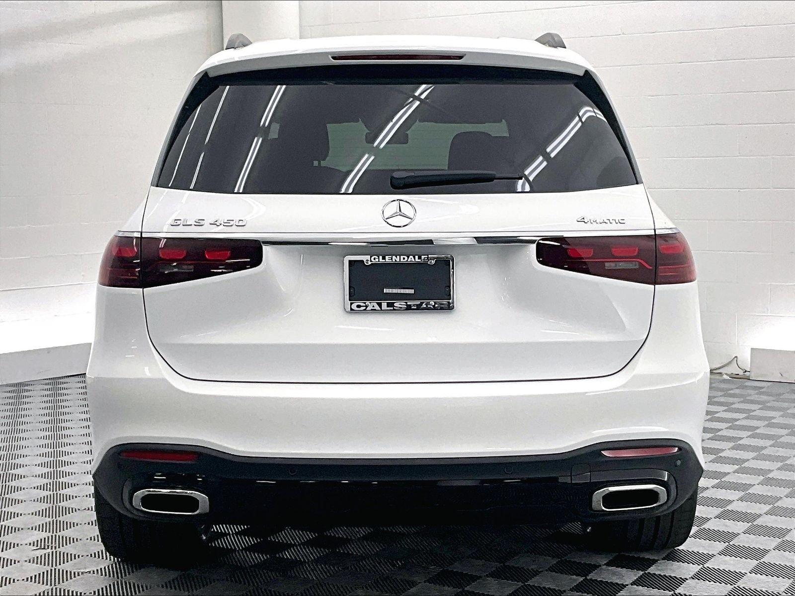 2026 Mercedes-Benz GLS photo 3