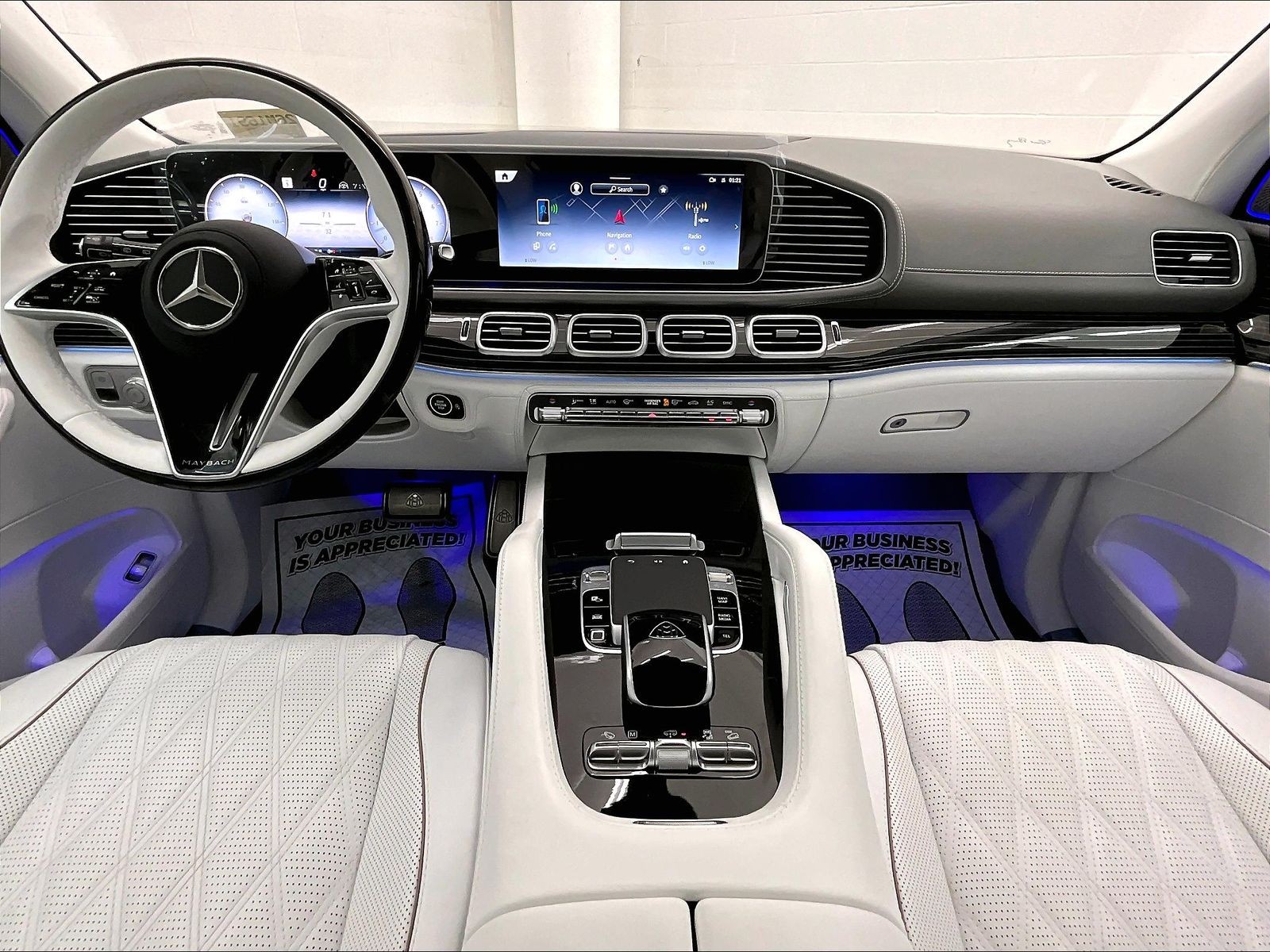 2026 Mercedes-Benz GLS photo 4